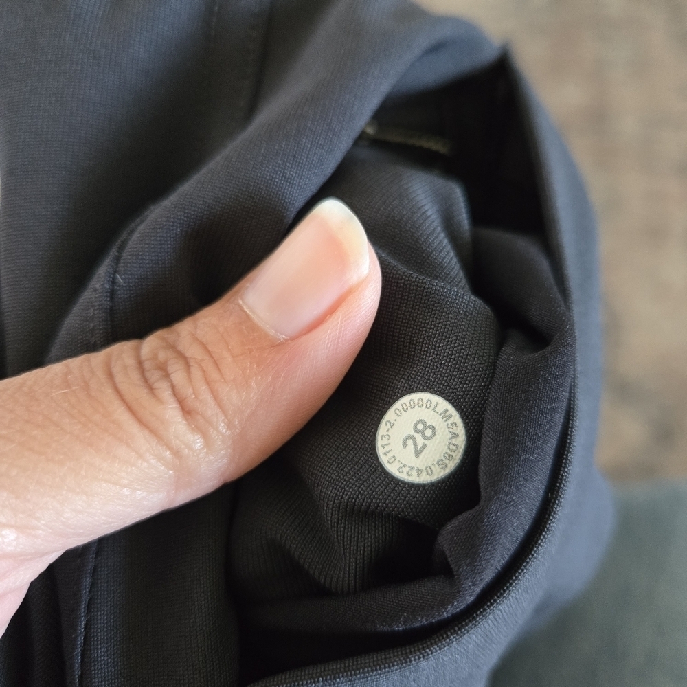 NWOT Lululemon ABC Pant Slim 28" Warpstreme Obsidian Gray Casual Pants Size 28 - Picture 10 of 10